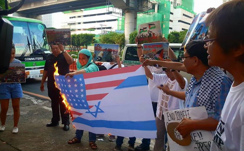 Philippine movements denounce massacre of Palestinians on eve of Nakba Day, burn US-Israel flags